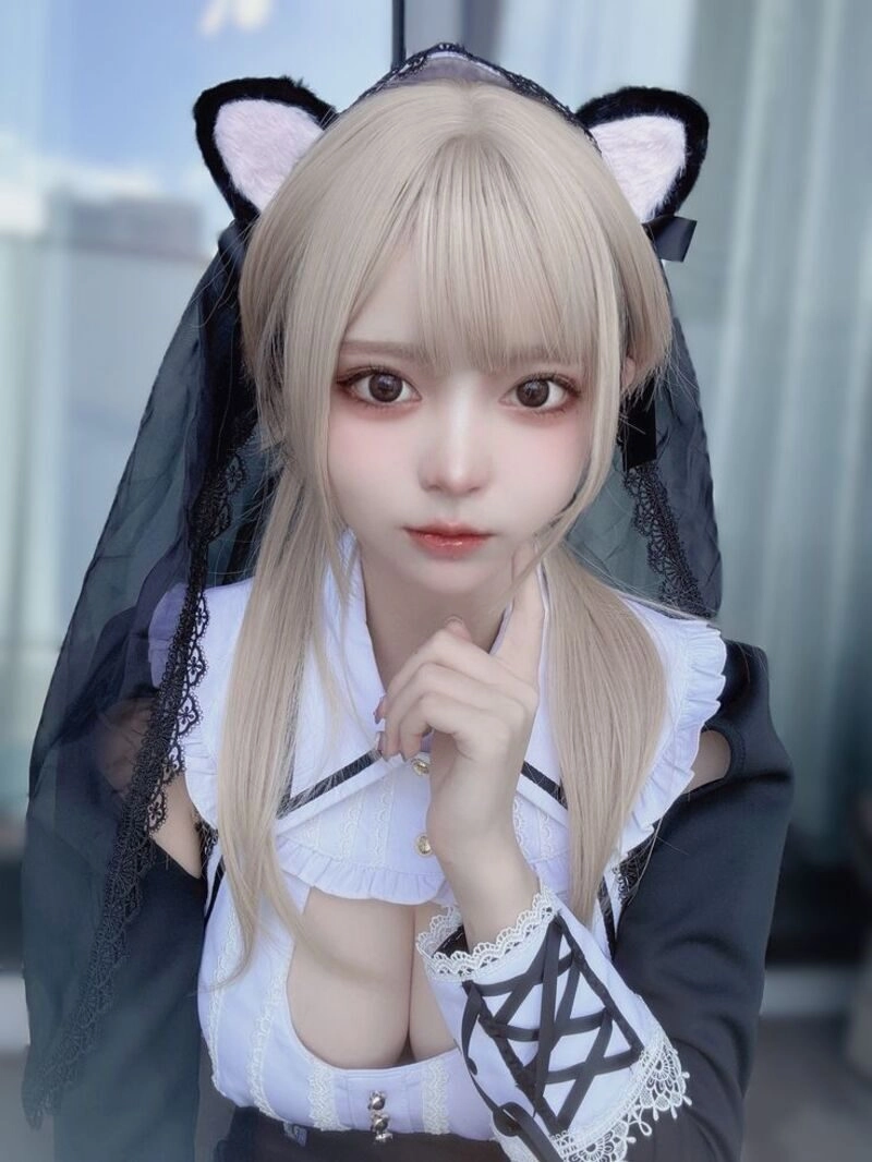 ảnh gái xinh cosplay khoe hàng