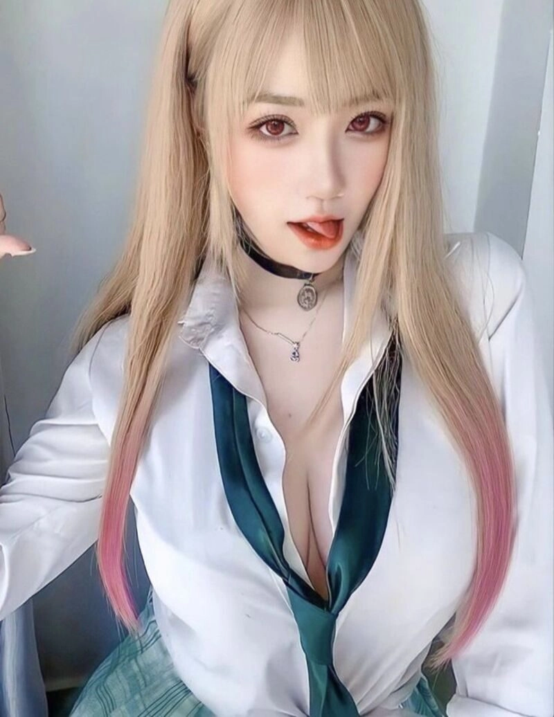 ảnh gái xinh cosplay khoe hàng